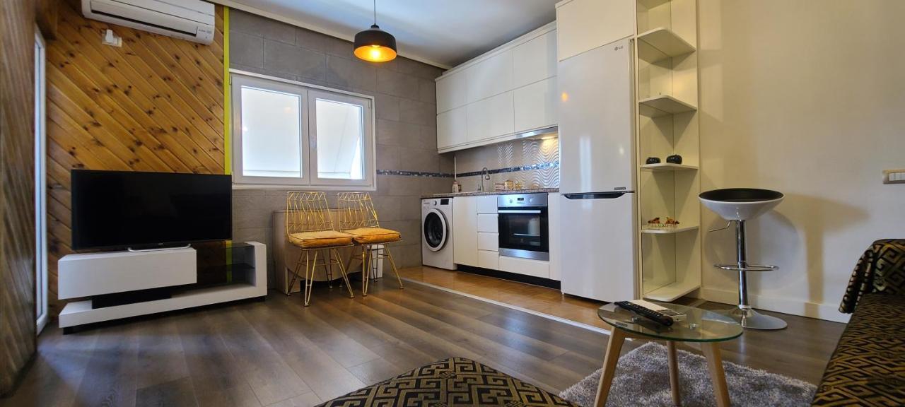 Oro Apartments Tirana Exterior photo
